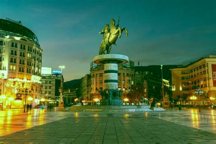 Alice, 34 — Escort in Mirkovci, North Macedonia