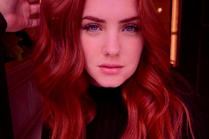 Alice, 35, a auburn blue-eyed caribbean companion based in Tebosa. Offering OWO, Duos. Available for incall and outcall, day and evening dates.