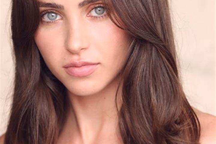 Alice, 35, a blonde brown-eyed caribbean companion based in Dom Pedro. Offering Roleplay, Girlfriend Experience, Couples. Available for incall and outcall, d...