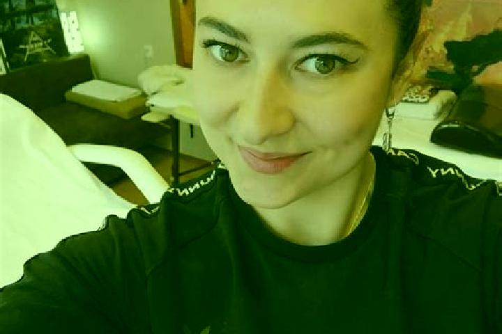 Alice, 35, a brunette dark-eyed slavic companion based in Villa Vomano. Offering A-Level, Roleplay, Prostate Massage, OWO. Available for incall and outcall, ...