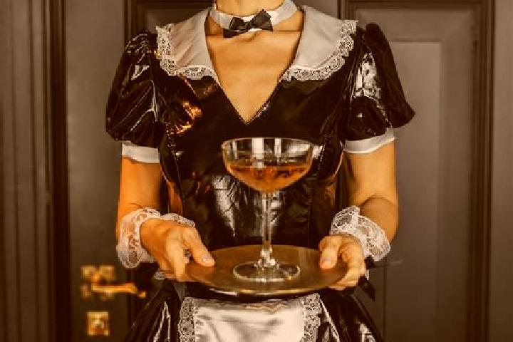 Alice, 35, a platinum blonde dark-eyed mixed companion based in Cuzcurrita de Rio Tiron. Offering Dinner Date, BDSM, Prostate Massage, Travel Companion. Avai...
