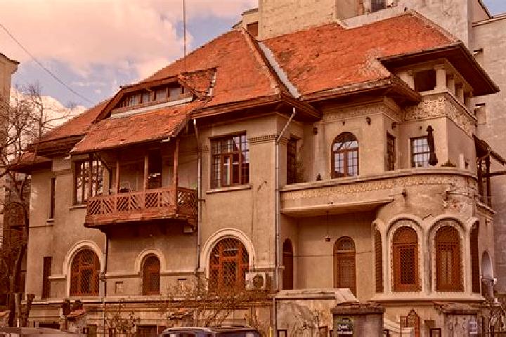 Alice, 35 — Escort in Casa Veche, Romania