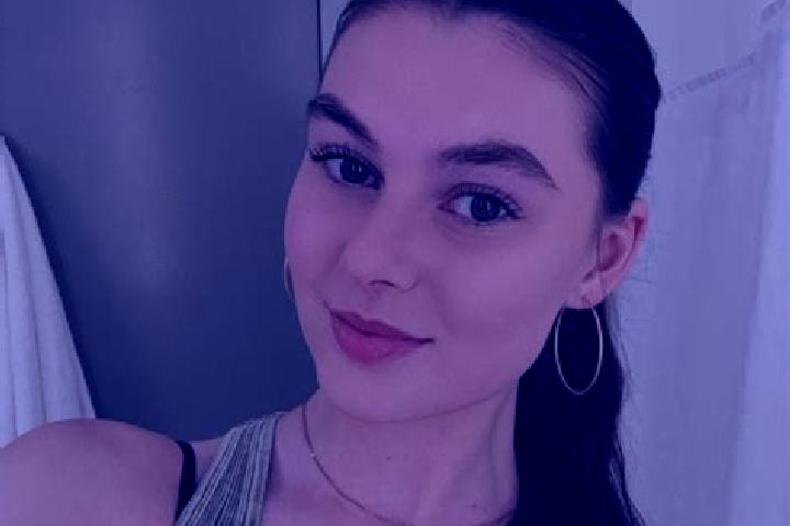 Alice, 35 — Escort in Langhorne, United States