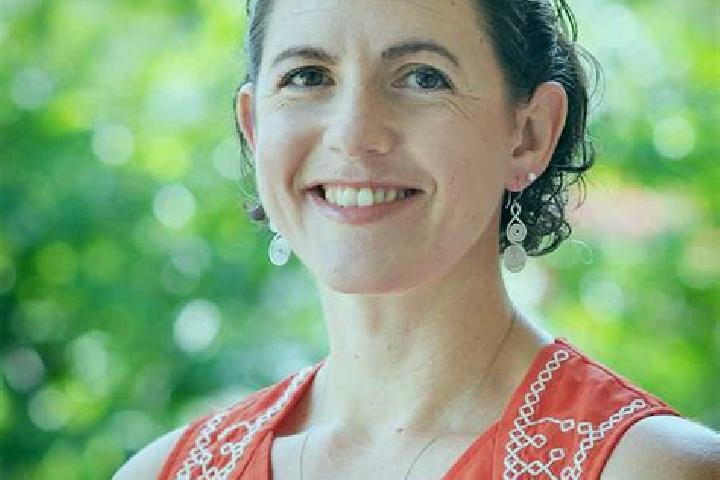 Alice, 35 — Escort in Olivet, United States