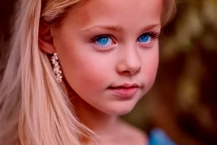 Alice, 36, a blonde blue-eyed middle eastern companion based in Fruitland Park. Offering Tantra, 69, Deep French Kissing, Overnight. Available for incall and...