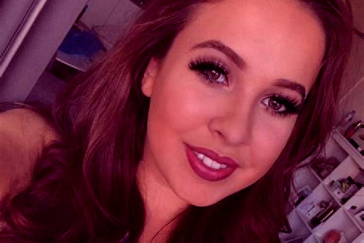 Alice, 36, a blonde brown-eyed caucasian companion based in Kogalym. Offering Overnight, A-Level, Fetish. Available for incall and outcall, day and evening d...