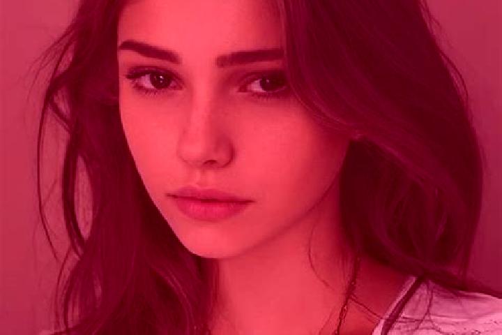 Alice, 36, a brunette grey-eyed slavic companion based in Pilcuatla. Offering 69, A-Level, Tantra, Roleplay. Available for incall and outcall, overnight book...