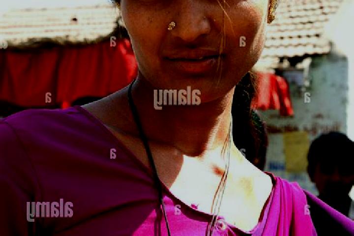 Alice, 36, a chestnut green-eyed indian companion based in Islington. Offering Dinner Date, A-Level, GFE, Roleplay. Available for incall and outcall, overnig...