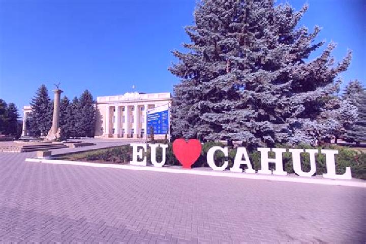 Alice, 36 — Escort in Cahul, Moldova