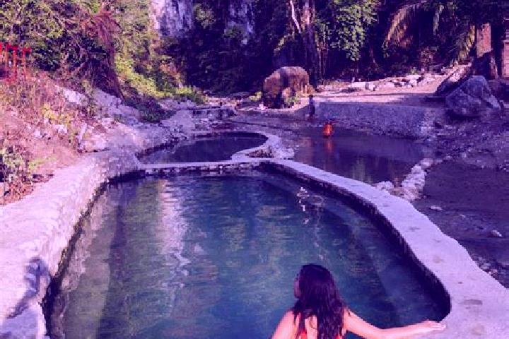 Alice, 36 — Escort in Mainit Norte, Philippines