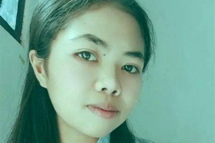 Alice, 36 — Escort in Ntaram, Indonesia