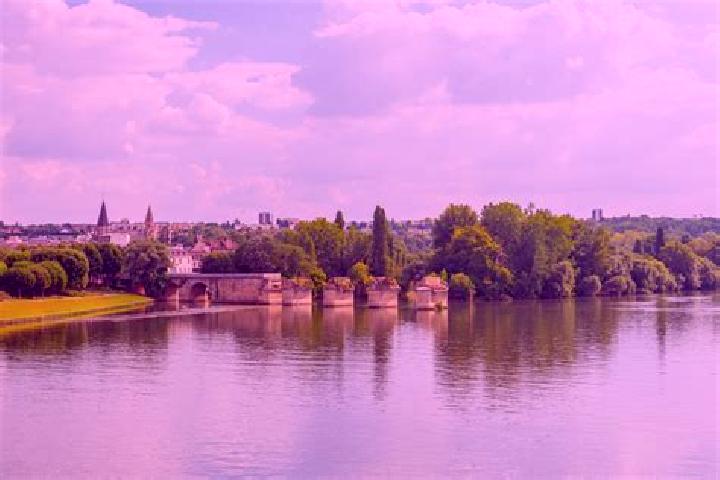 Alice, 36 — Escort in Poisy, France