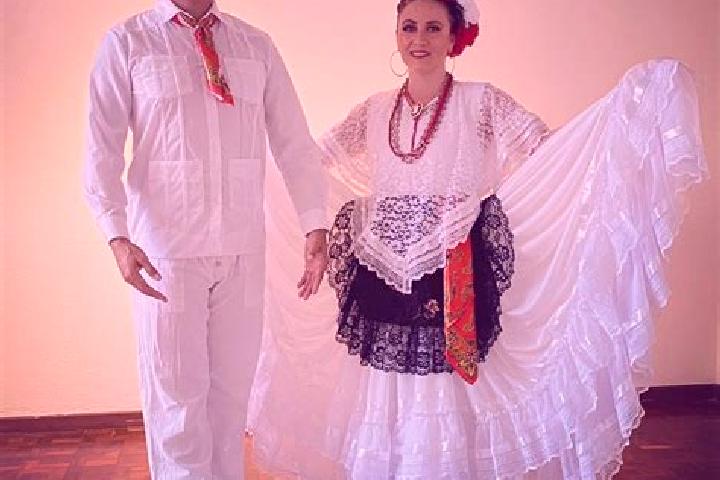 Alice, 36 — Escort in Tenixtepec, Mexico
