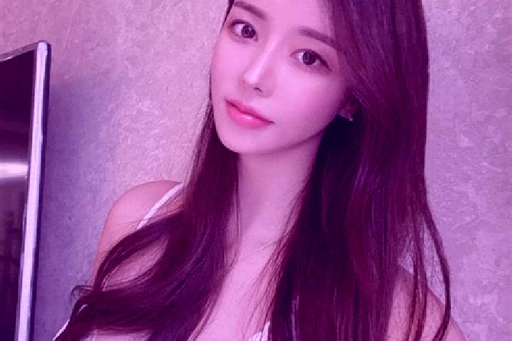 Alice, 36 — Escort in Yanglinqiao, China