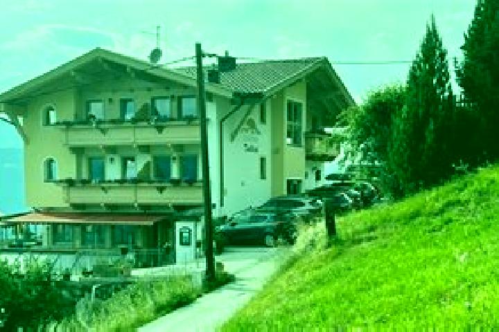 Alice, 37, a blonde dark-eyed ebony companion based in Aschau im Zillertal. Offering Roleplay, BDSM, Prostate Massage, Deep French Kissing, Girlfriend Experi...