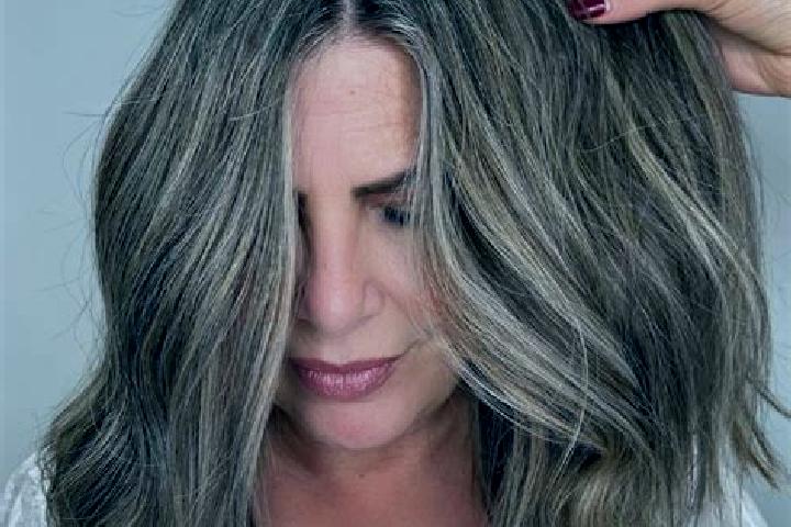 Alice, 37, a dark blonde grey-eyed caribbean companion based in Pribyslav. Offering OWO, Dinner Date, BDSM, Travel Companion, Striptease. Available for incal...