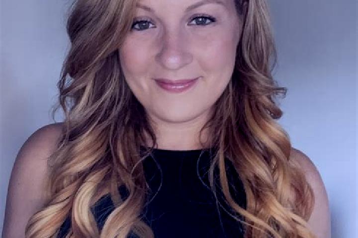 Alice, 37 — Escort in Acy-Romance, France