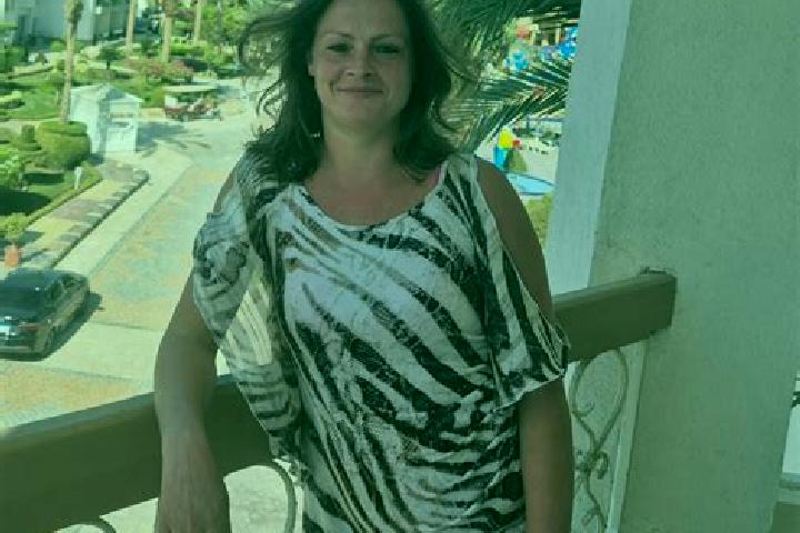 Alice, 37 — Escort in Balegem, Belgium