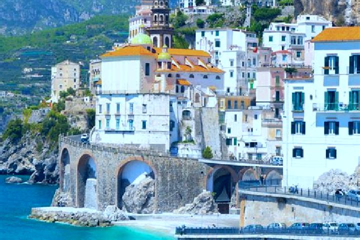 Alice, 37 — Escort in Ossimo Superiore, Italy