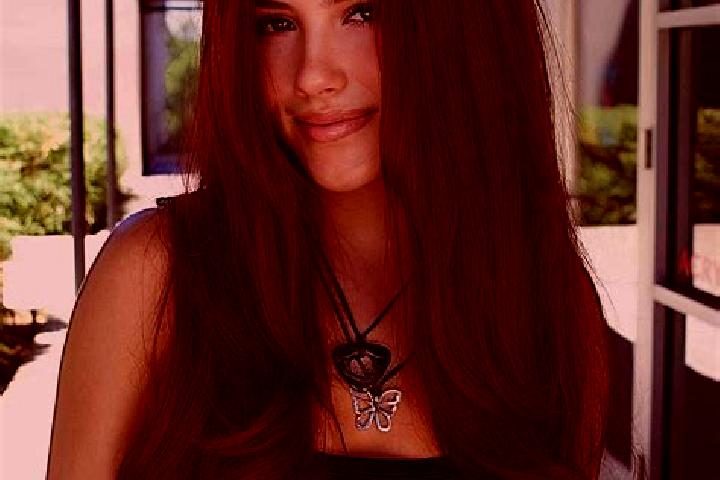 Alice, 38, a auburn dark-eyed indian companion based in Tierras Peleadas (Tierras Amigas). Offering Couples, Massage, Party Girl. Available for incall and ou...