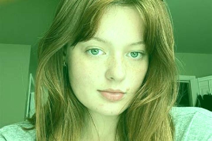 Alice, 38, a auburn dark-eyed mediterranean companion based in Repy. Offering Duos, Tantra, Dinner Date, CIM. Available for incall and outcall, overnight boo...