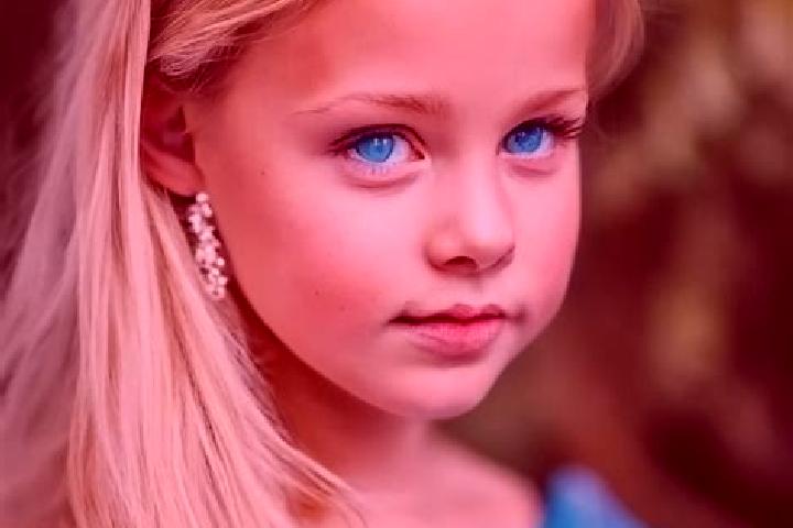 Alice, 38, a blonde blue-eyed ebony companion based in Nivillac. Offering A-Level, Travel Companion, Overnight. Available for incall and outcall, overnight b...