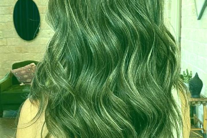 Alice, 38, a brunette grey-eyed mixed companion based in Sao Domingos. Offering Massage, CIM, Erotic Massage. Available for incall and outcall, overnight boo...