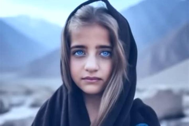 Alice, 38, a red blue-eyed middle eastern companion based in Mignault. Offering OWO, Travel Companion, Tantra, Striptease. Available for incall and outcall, ...