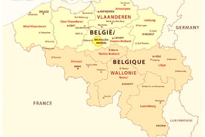 Alice, 38 — Escort in Brielen, Belgium
