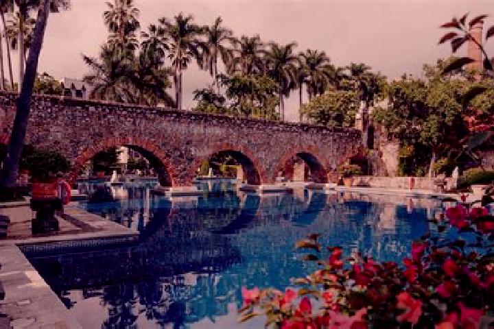 Alice, 38 — Escort in Tlamapa, Mexico