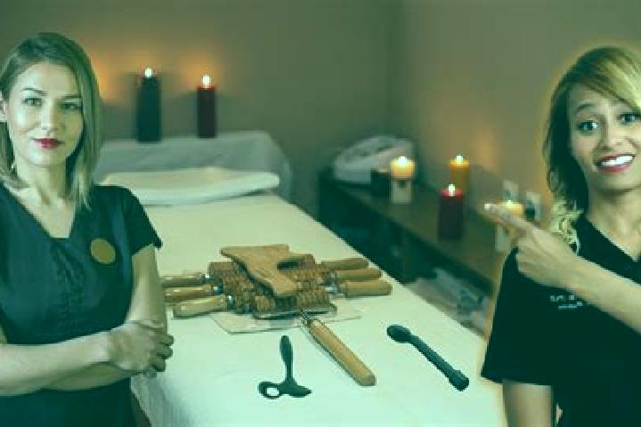 Alice, 39, a blonde amber-eyed mixed companion based in Kiboko. Offering Prostate Massage, Girlfriend Experience, BDSM, GFE, Couples. Available for incall an...