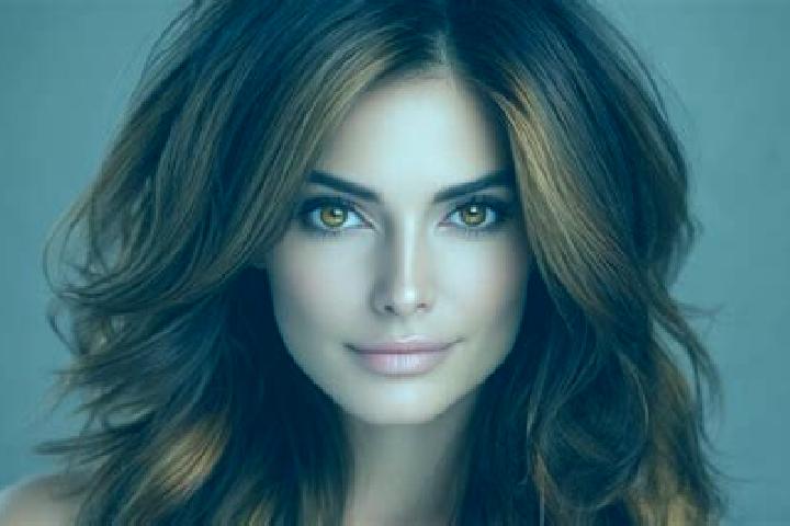 Alice, 39, a brunette hazel-eyed mediterranean companion based in Vechigen. Offering Dinner Date, A-Level, Massage. Available for incall and outcall, day and...