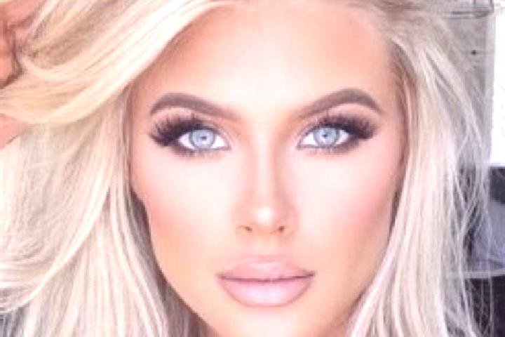 Alice, 39, a platinum blonde amber-eyed ebony companion based in Oujiangcha. Offering 69, Deep French Kissing, Striptease, Couples, Overnight. Available for ...