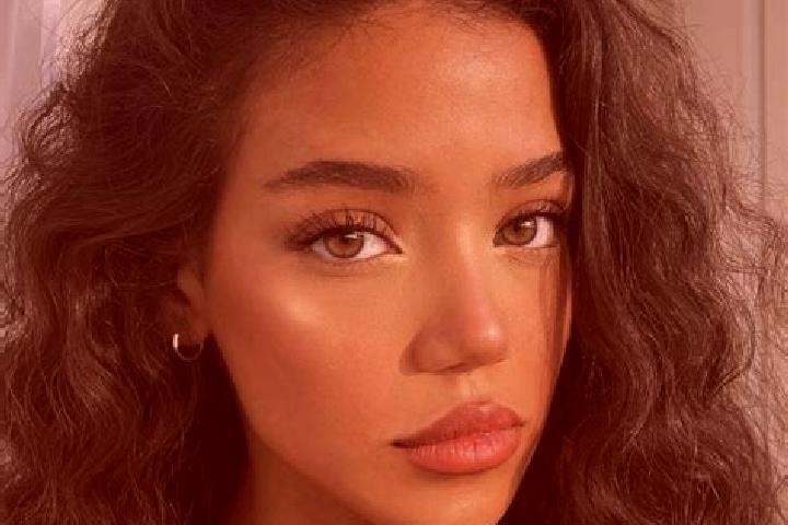 Amelia, 20, a black brown-eyed mediterranean companion based in Pyrizhky. Offering Duos, Couples, GFE. Available for incall and outcall, overnight bookings a...