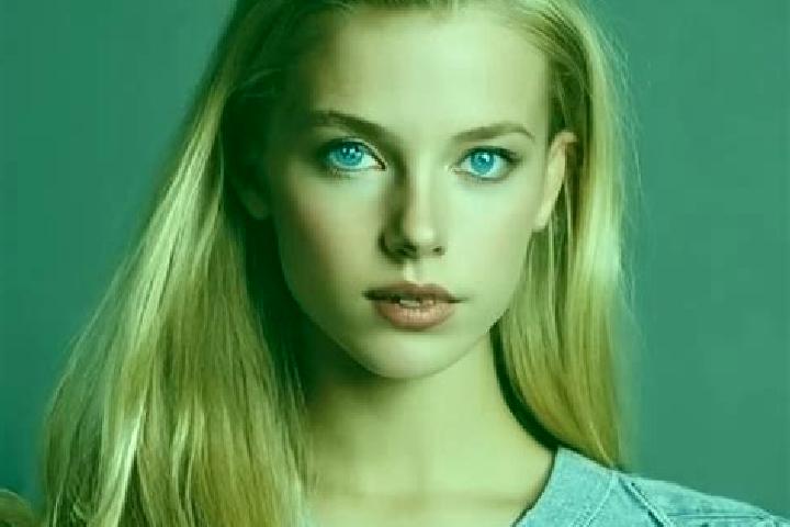 Amelia, 20, a blonde grey-eyed mixed companion based in Tikkurila. Offering Dinner Date, 69, Massage, Roleplay, Girlfriend Experience. Available for incall a...