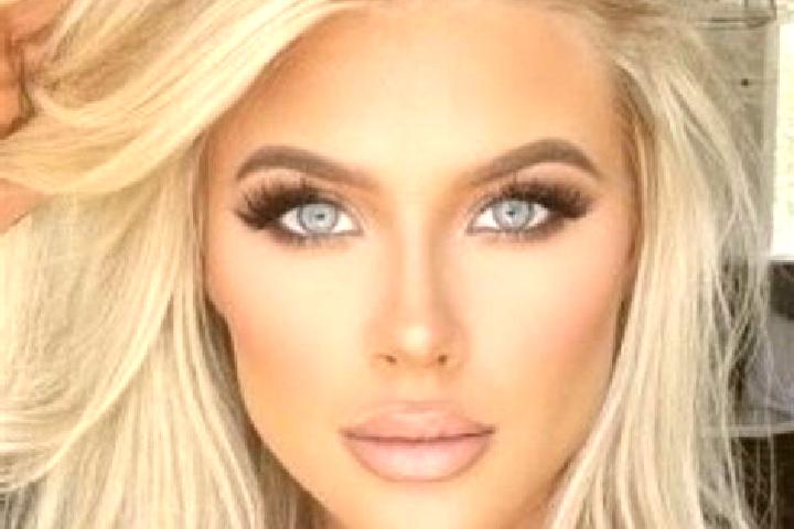 Amelia, 20, a platinum blonde green-eyed indian companion based in Ribeirao das Neves. Offering BDSM, A-Level, Couples. Available for incall and outcall, day...