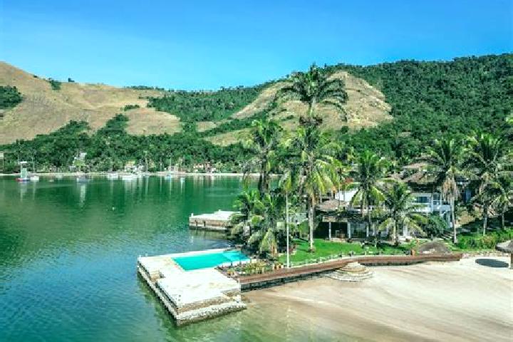 Amelia, 20 — Escort in Ibicui, Brazil