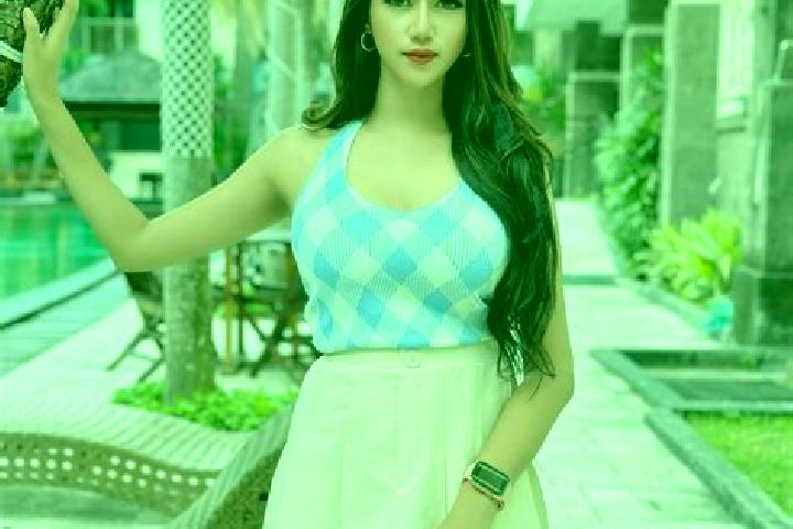 Amelia, 20 — Escort in Oetete, Indonesia