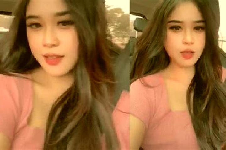 Amelia, 20 — Escort in Simpenan, Indonesia