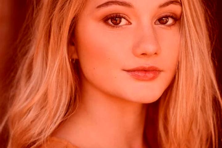 Amelia, 21, a blonde brown-eyed middle eastern companion based in Rubano. Offering Party Girl, A-Level, CIM, Dinner Date, Domination. Available for incall an...
