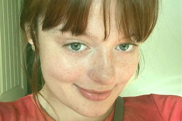 Amelia, 21, a red hazel-eyed ebony companion based in Molo. Offering Prostate Massage, BDSM, Dinner Date, Tantra. Available for incall and outcall, day and e...