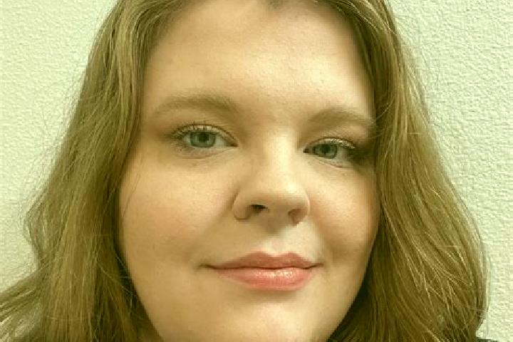 Amelia, 21 — Escort in Corcoran, United States