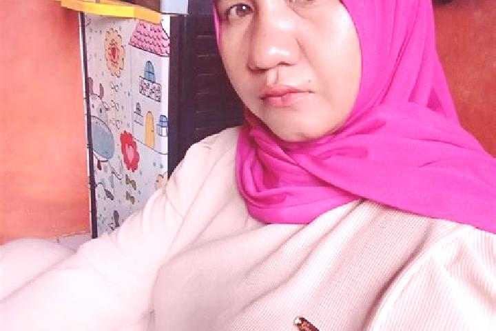 Amelia, 21 — Escort in Gombong, Indonesia