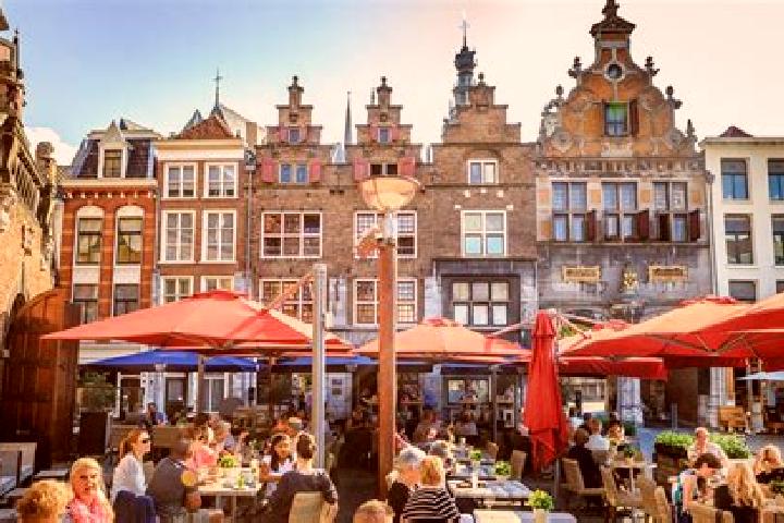 Amelia, 21 — Escort in Nijmegen, Netherlands