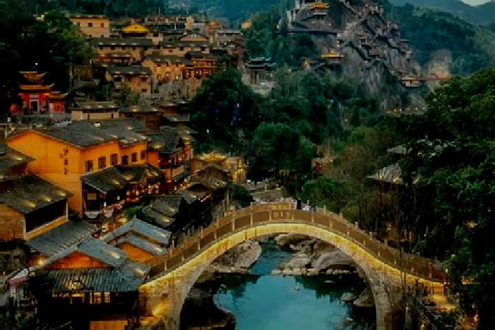 Amelia, 21 — Escort in Qingyun, China