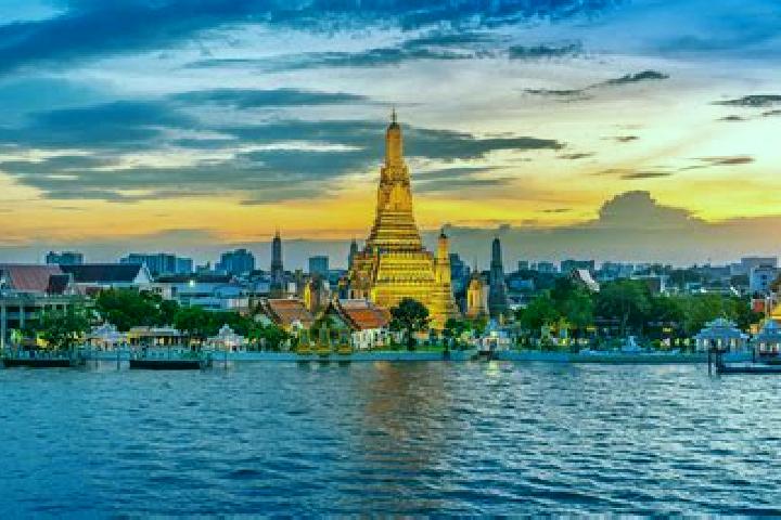 Amelia, 21 — Escort in Rattaphum, Thailand