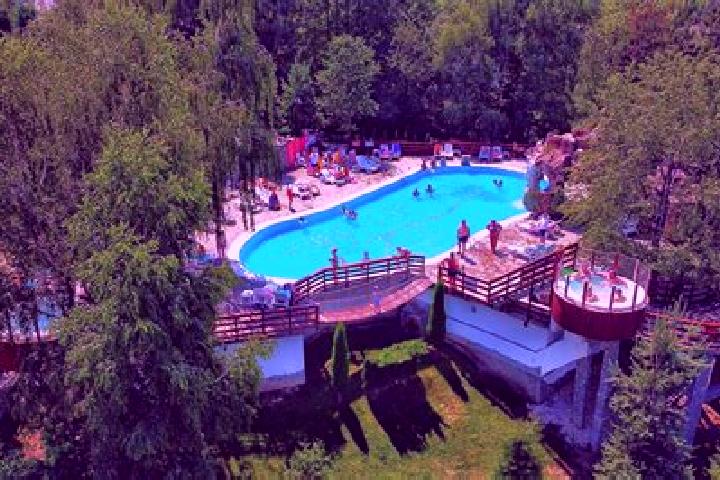Amelia, 21 — Escort in Saldabagiu de Munte, Romania