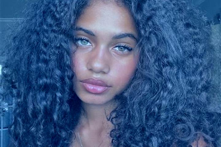 Amelia, 22, a black dark-eyed ebony companion based in Jesenice. Offering Duos, A-Level, Domination, Party Girl. Available for incall and outcall, day and ev...