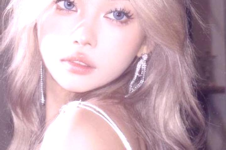 Amelia, 22, a blonde brown-eyed asian companion based in Berasia. Offering Striptease, CIM, OWO. Available for incall and outcall, day and evening dates.