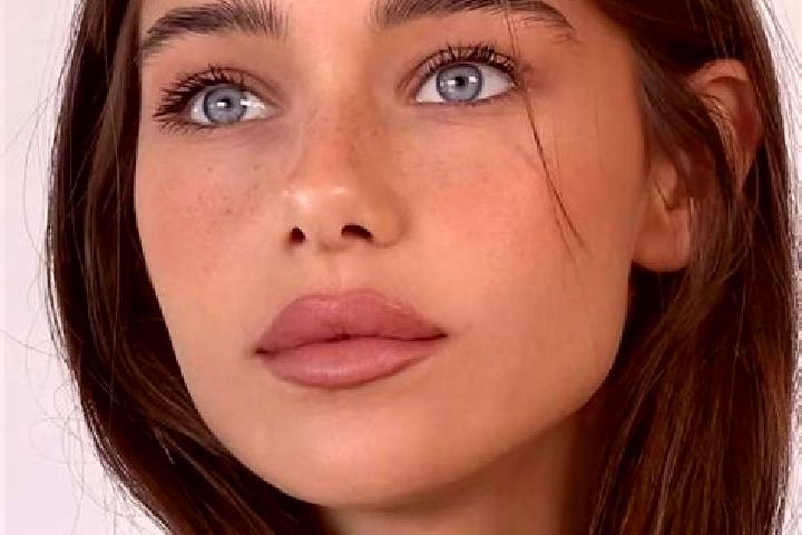 Amelia, 22, a brunette brown-eyed european companion based in Dampierre. Offering Roleplay, CIM, Party Girl. Available for incall and outcall, day and evenin...